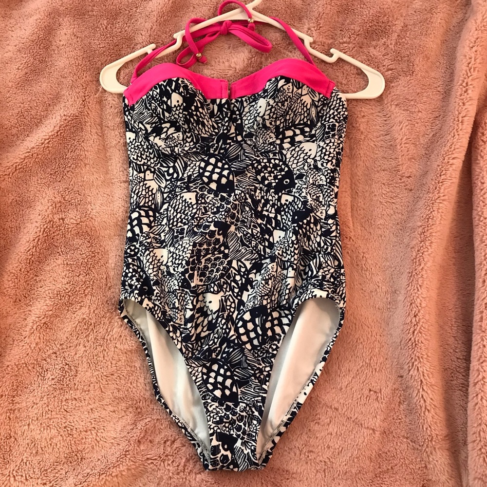 small lily pulitzer blue and white fish swimsuit